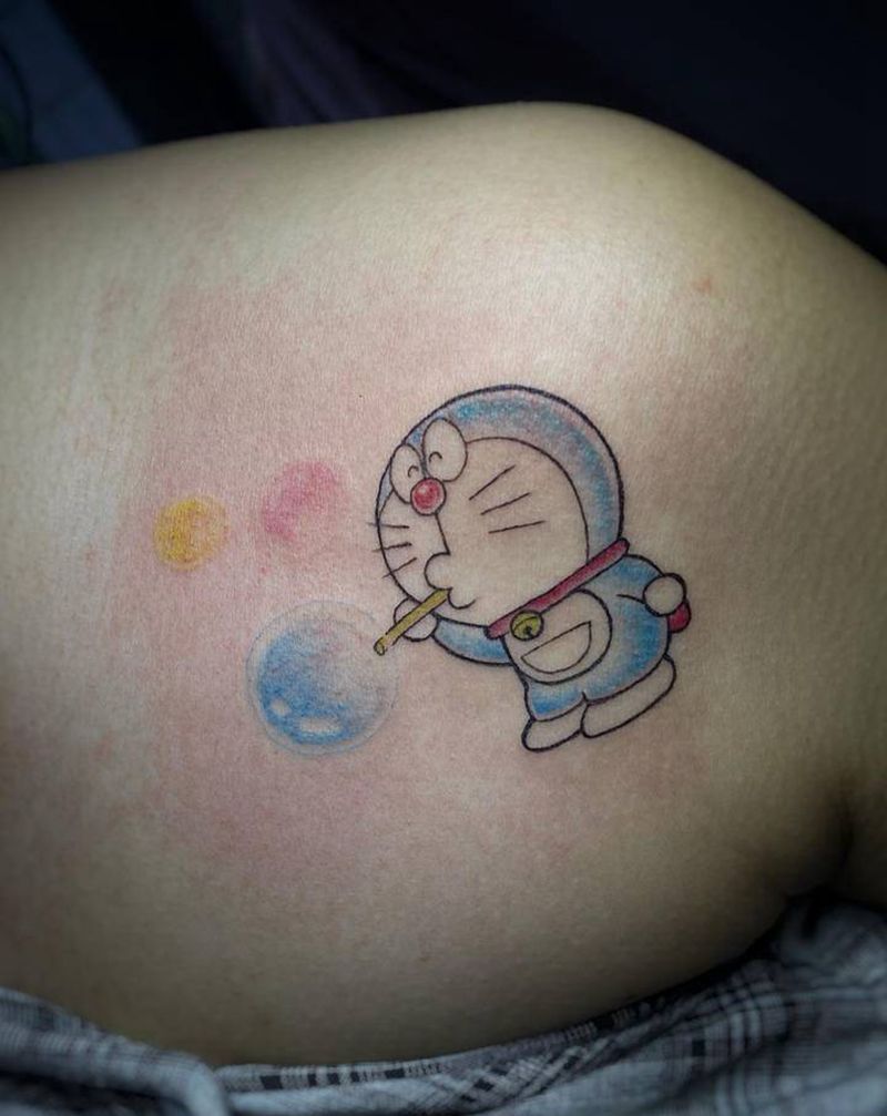 Hình xăm Doraemon cho nữ