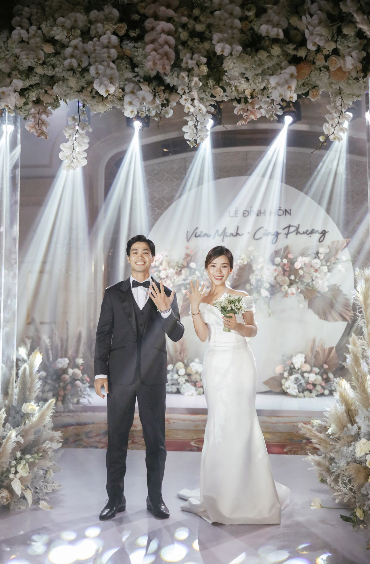 Hình ảnh Kong Fuong trong lễ cưới