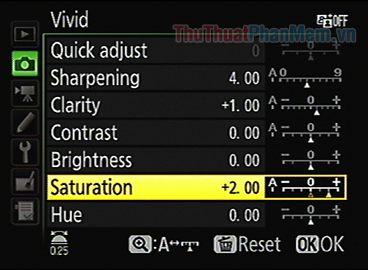 Bạn có thể tìm thấy điều chỉnh về Saturation trong Picture Style (Canon) hoặc Picture Control (Nikon)