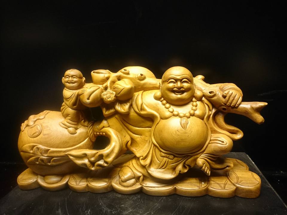 Tượng Phật Di Lặc màu vàng đẹp
