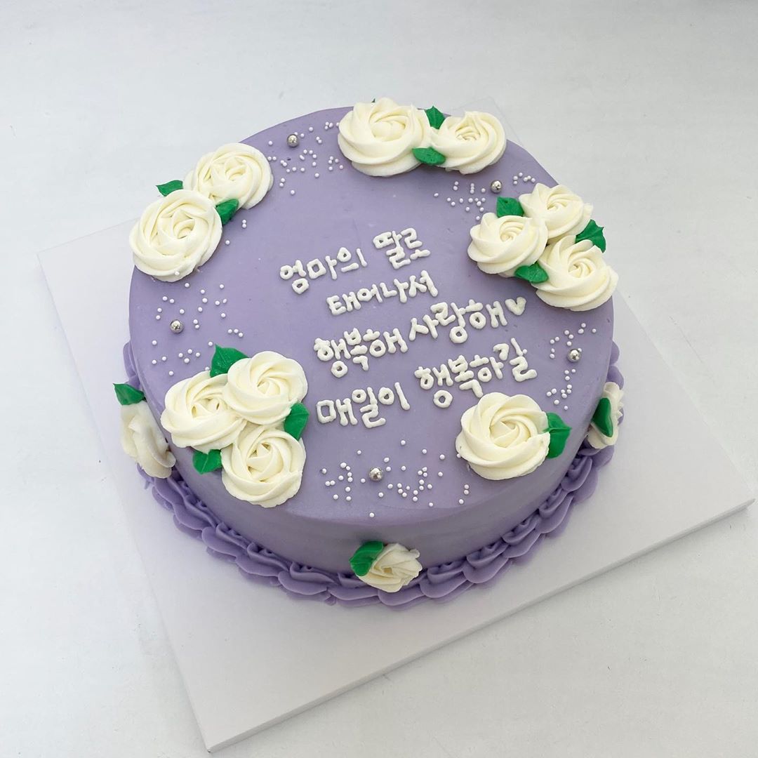 Mẫu bánh sinh nhật Hàn Quốc nhỏ nhắn