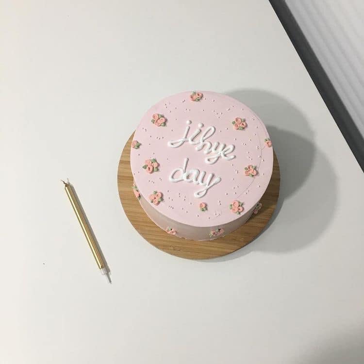 Mẫu bánh sinh nhật nhỏ nhắn, đáng yêu