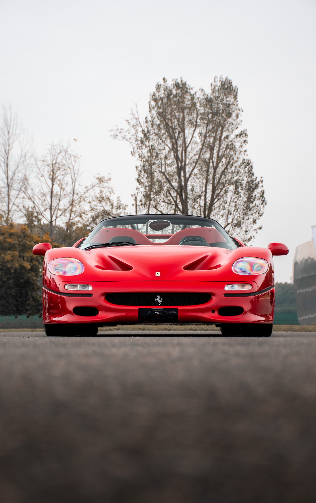 Hình nền xe Ferrari màu đỏ HD