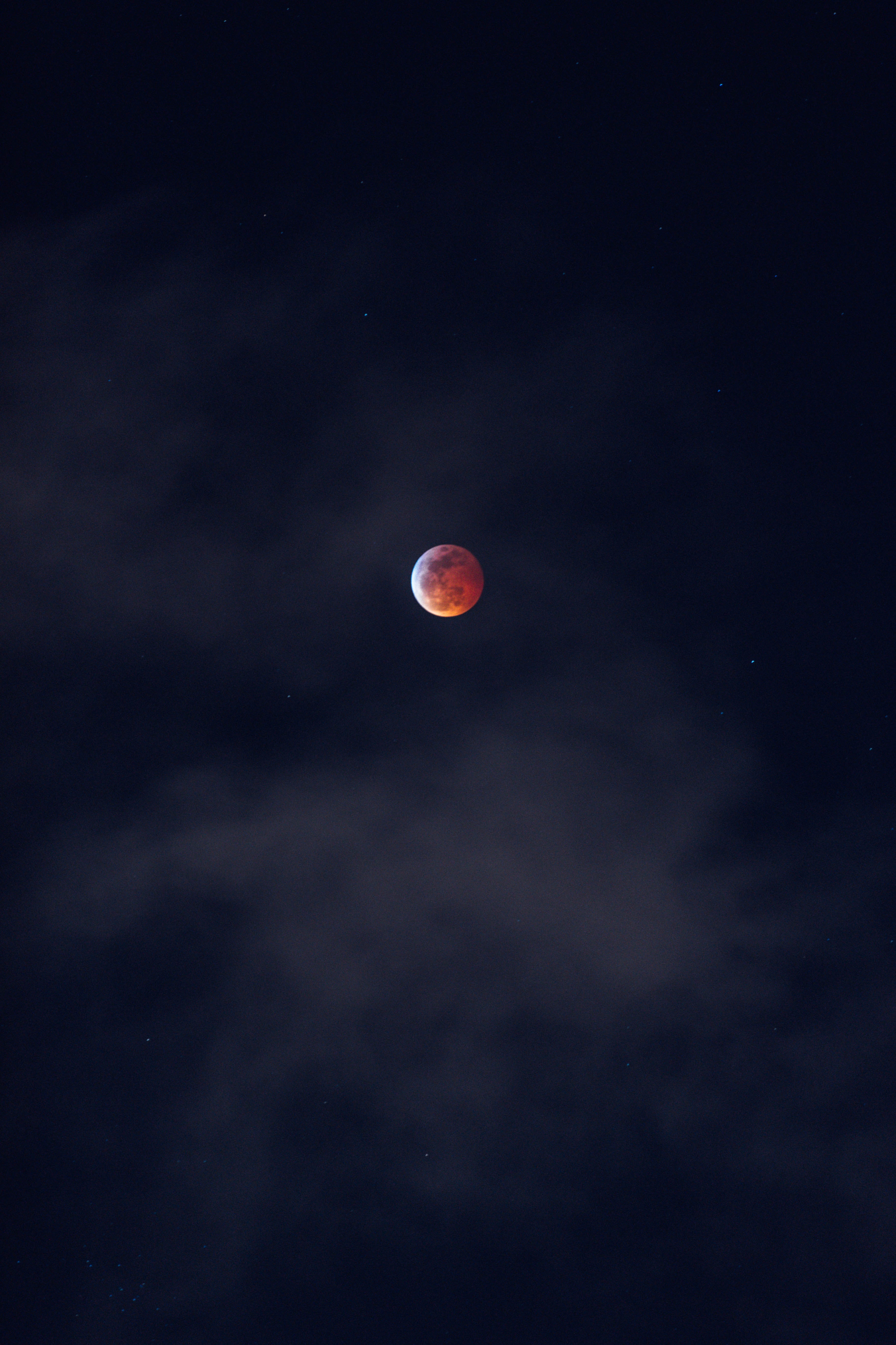 Hình ảnh trăng máu tuyệt đẹp nhất