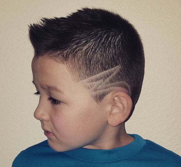 Mẫu tóc đơn giản cho bé trai 4 tuổi