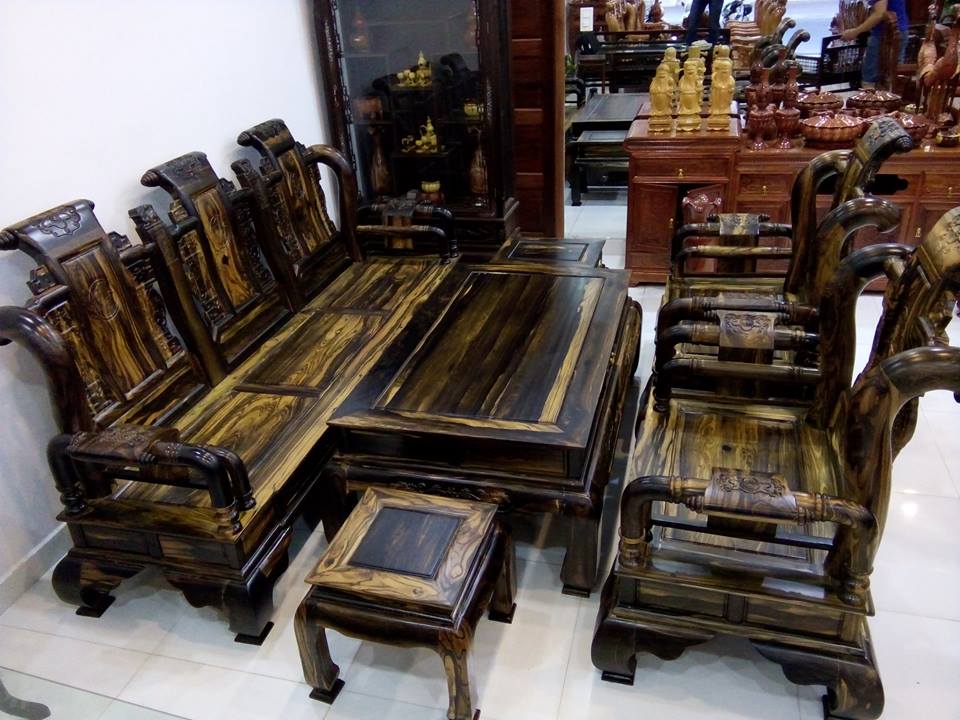 Bộ bàn ghế gỗ mun Lào sang trọng