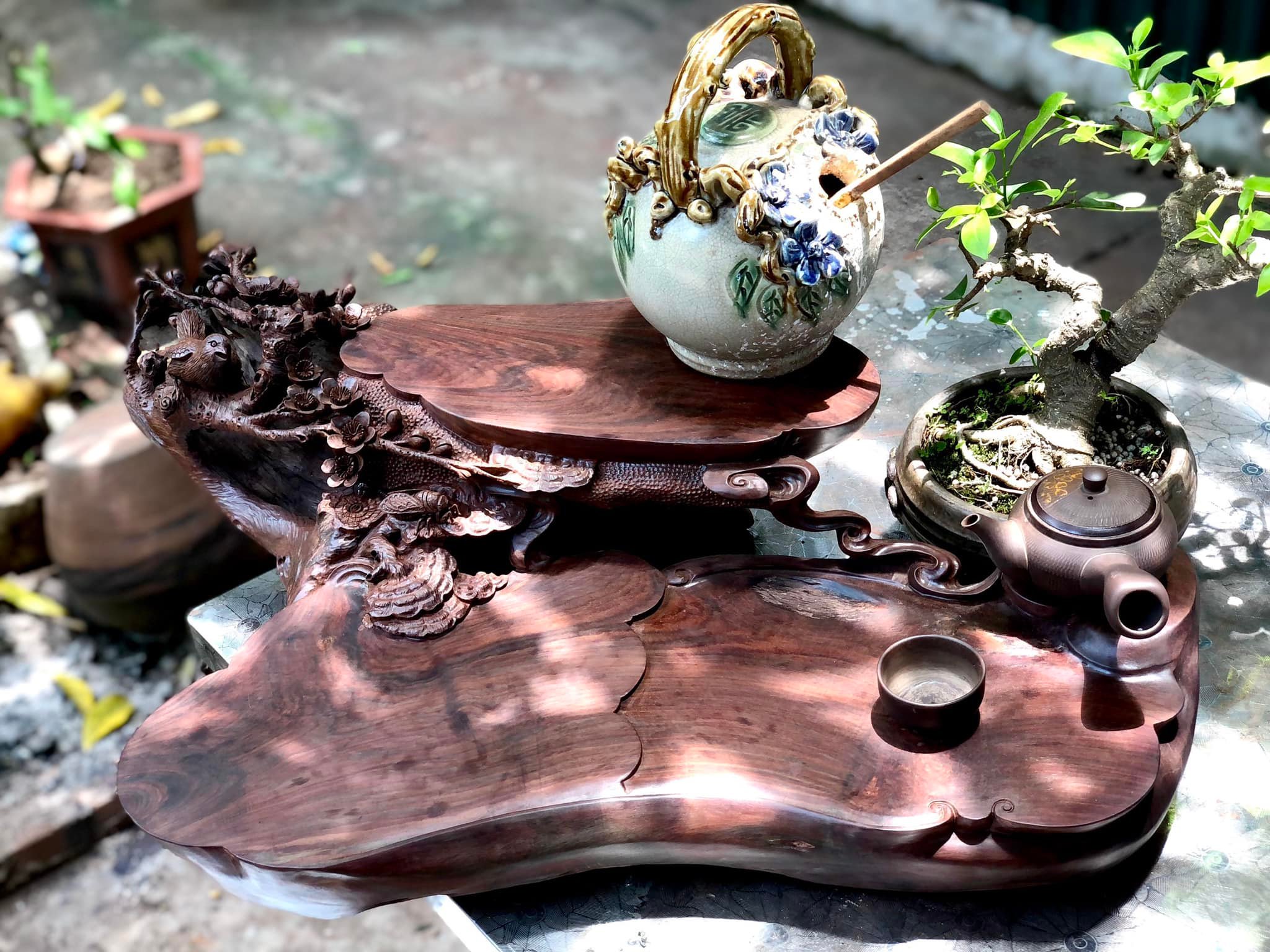 Điêu khắc bàn trà gỗ đẹp
