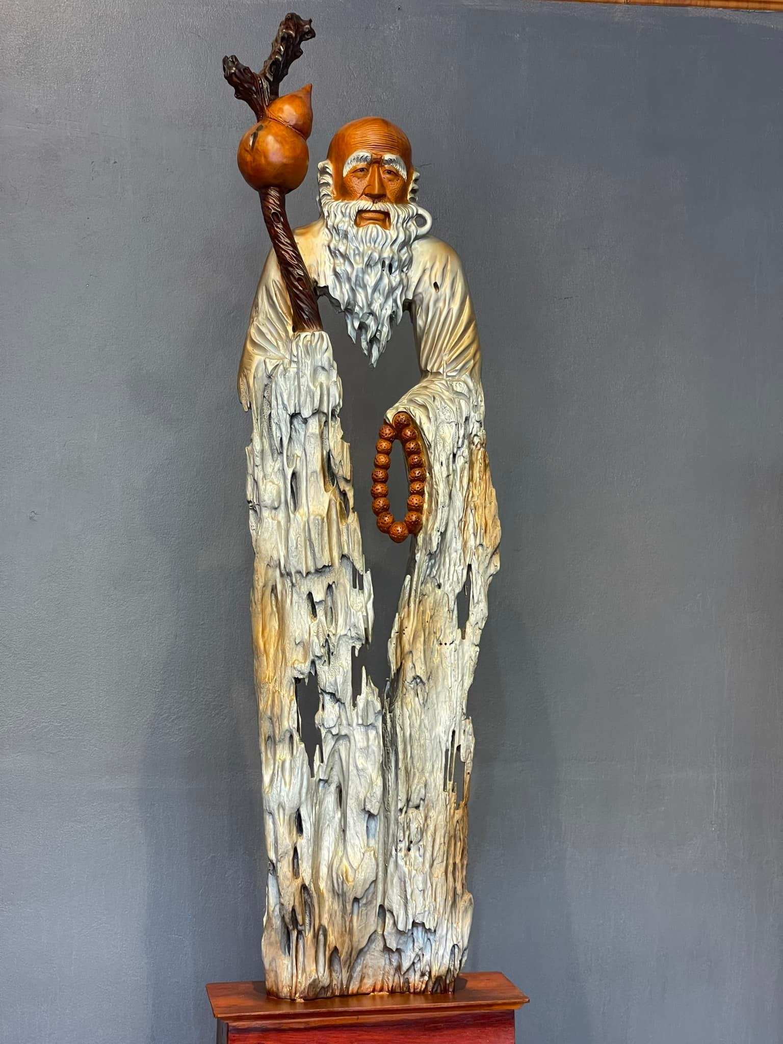 Điêu khắc gỗ tượng La Hán