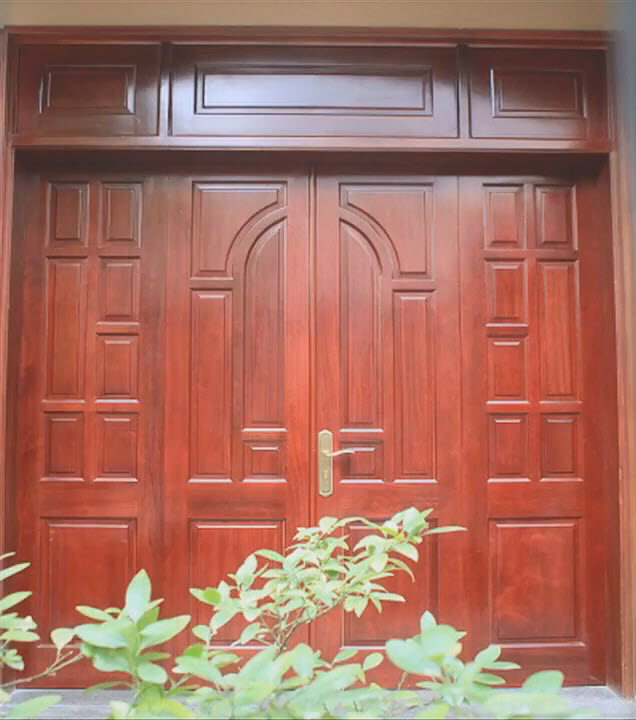 Mẫu cửa 4 cánh bằng gỗ hương
