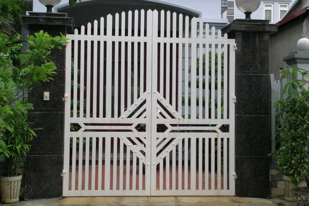 Mẫu cổng nhà bằng sắt tuyệt đẹp
