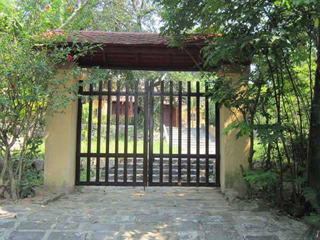 Mẫu cổng nhà vườn nông thôn