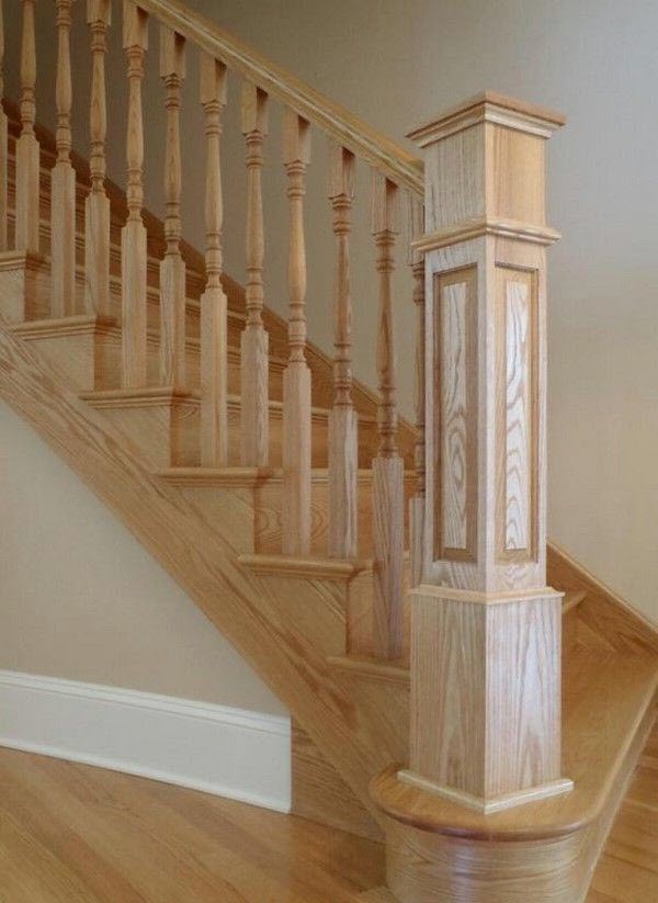 Cầu thang gỗ vuông đơn giản
