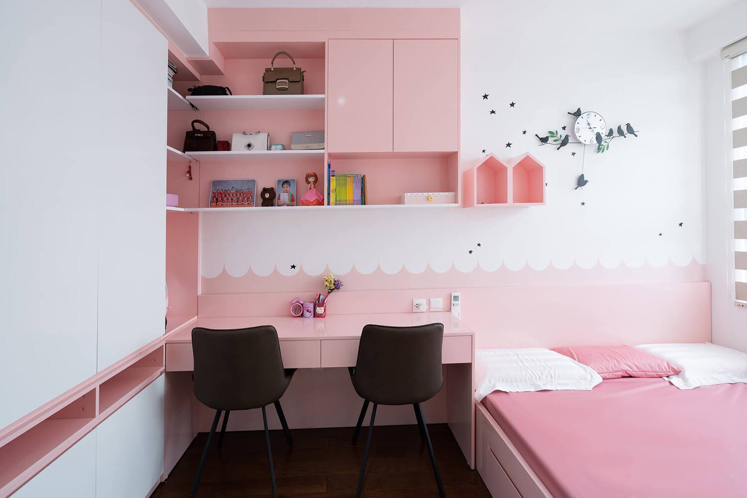 Mẫu thiết kế phòng bé gái màu hồng