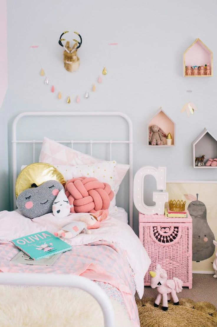 Mẫu thiết kế phòng ngủ bé gái hiện đại đẹp nhất cho bé
