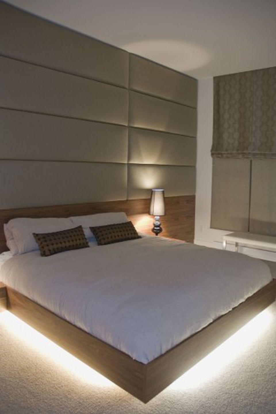 Giường ngủ kiểu Nhật có đèn