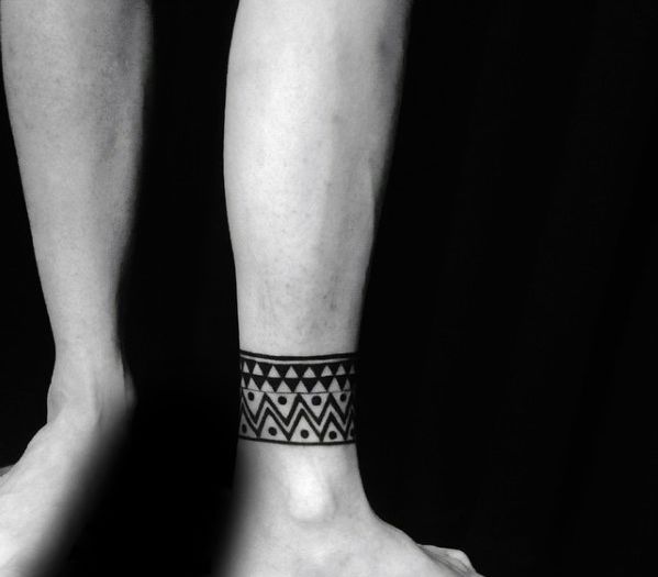 Hình xăm vòng chân Nhật cổ nổi tiếng