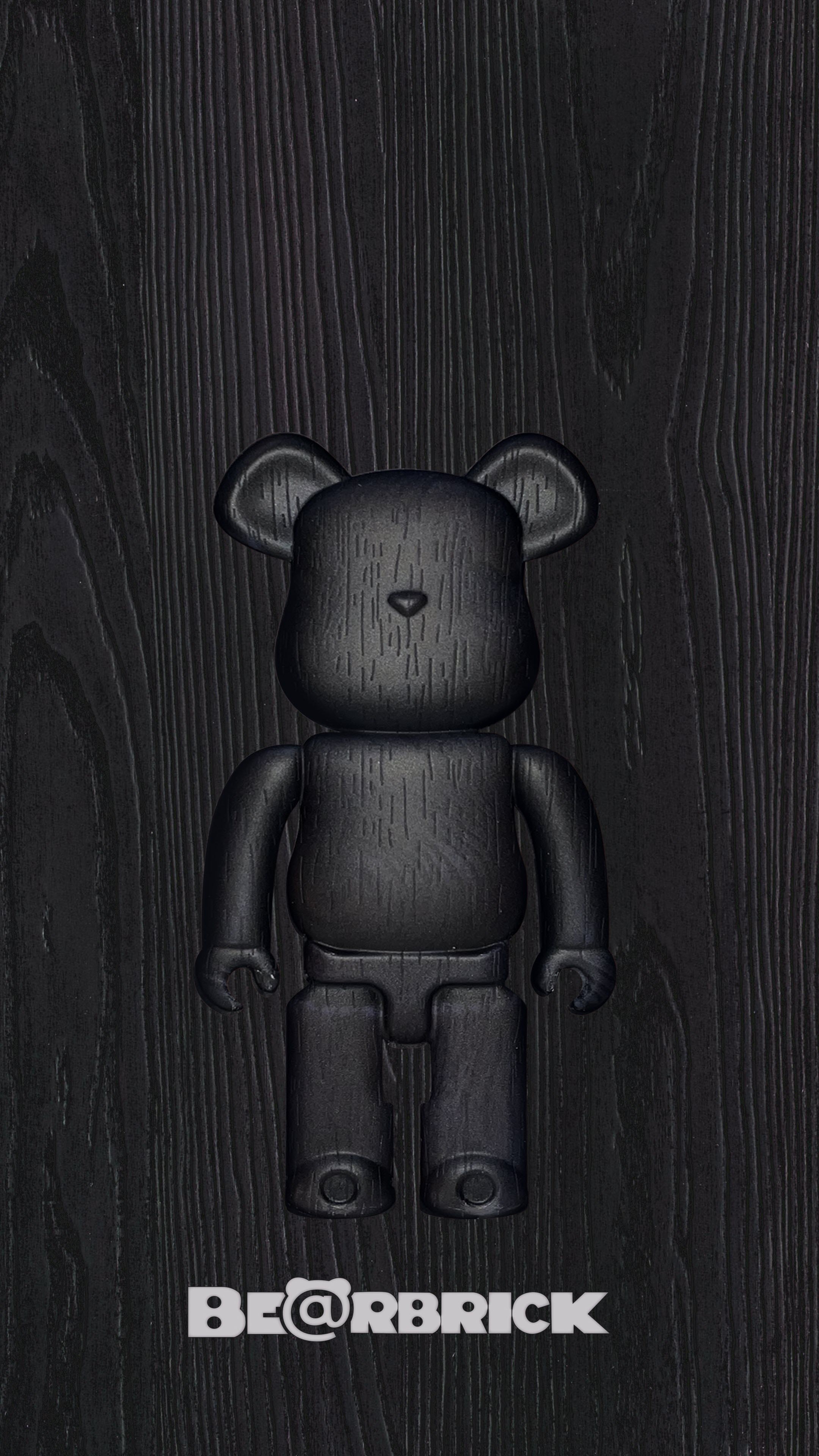 Bộ hình nền gấu Bearbrick đen cho máy tính