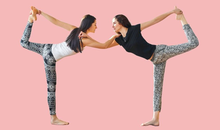 Yoga đôi nữ tư thế vũ công đôi