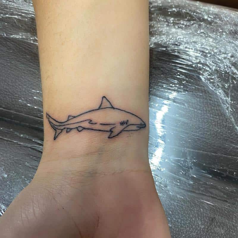 Hình Tattoo cá mập mini