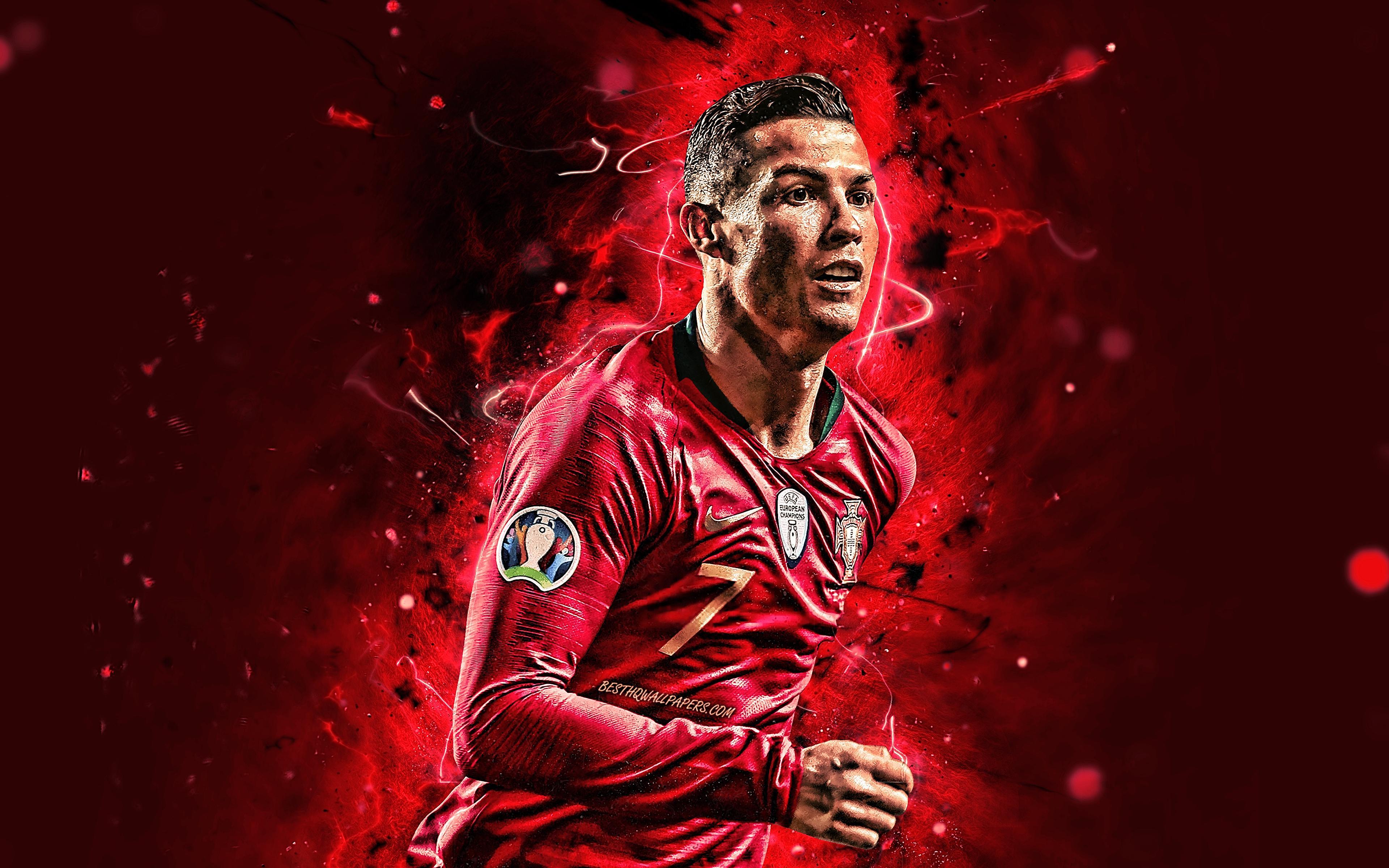 Hình nền Ronaldo áo đỏ rực số 7