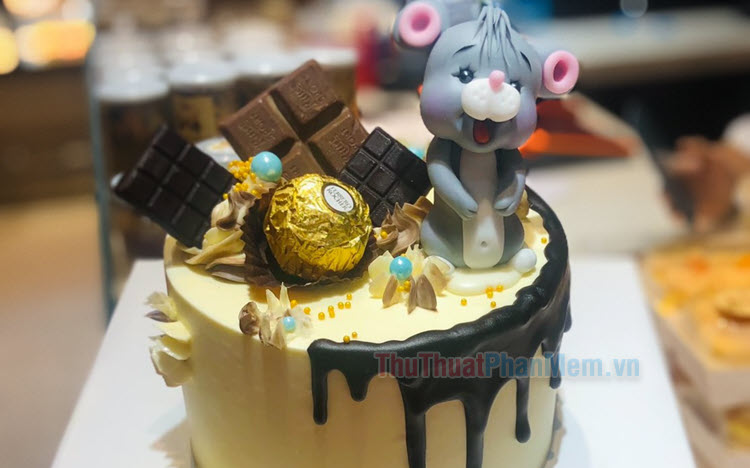 Bánh kem hình con chuột vàng kiểu Nhật may mắn mừng tuổi bé trai 2020