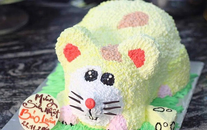 Mẫu bánh sinh nhật con chuột siêu đẹp