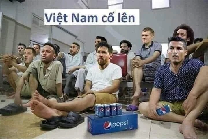 Meme cố lên Việt Nam