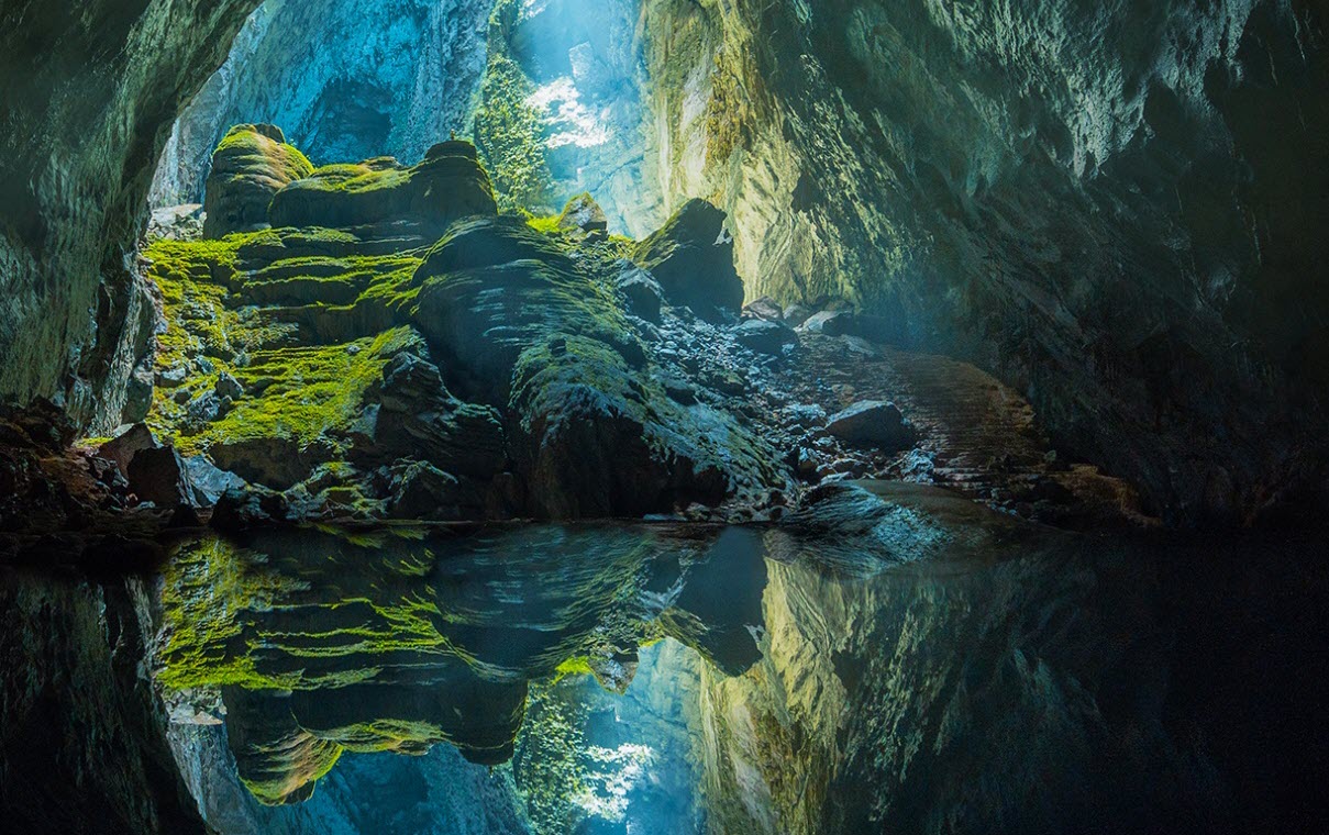 Ảnh hang động Sơn Đoòng lớn nhất trên thế giới
