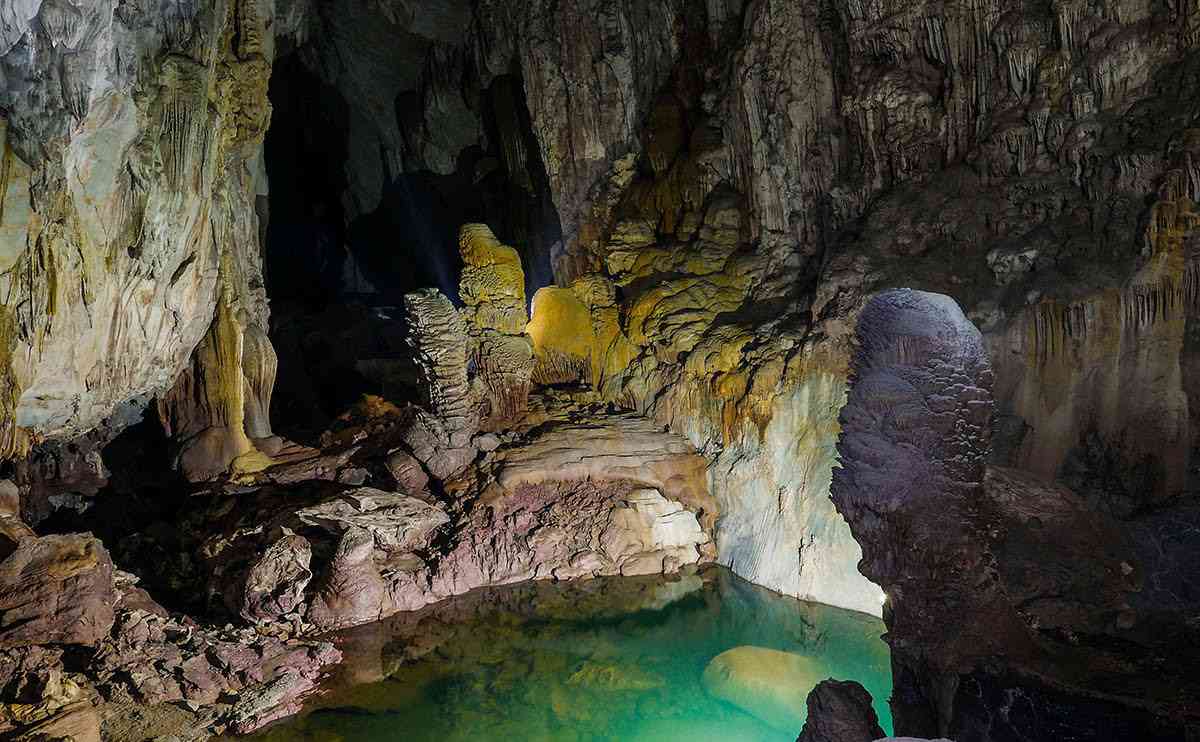 Hình ảnh hang động tự nhiên lớn nhất thế giới